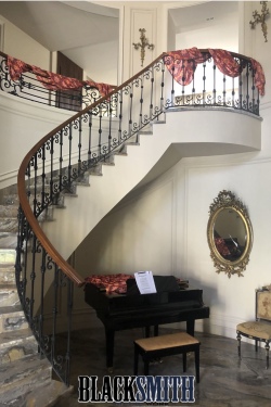 WAEL SENOSI ORNAMENTAL STAIRCASE 